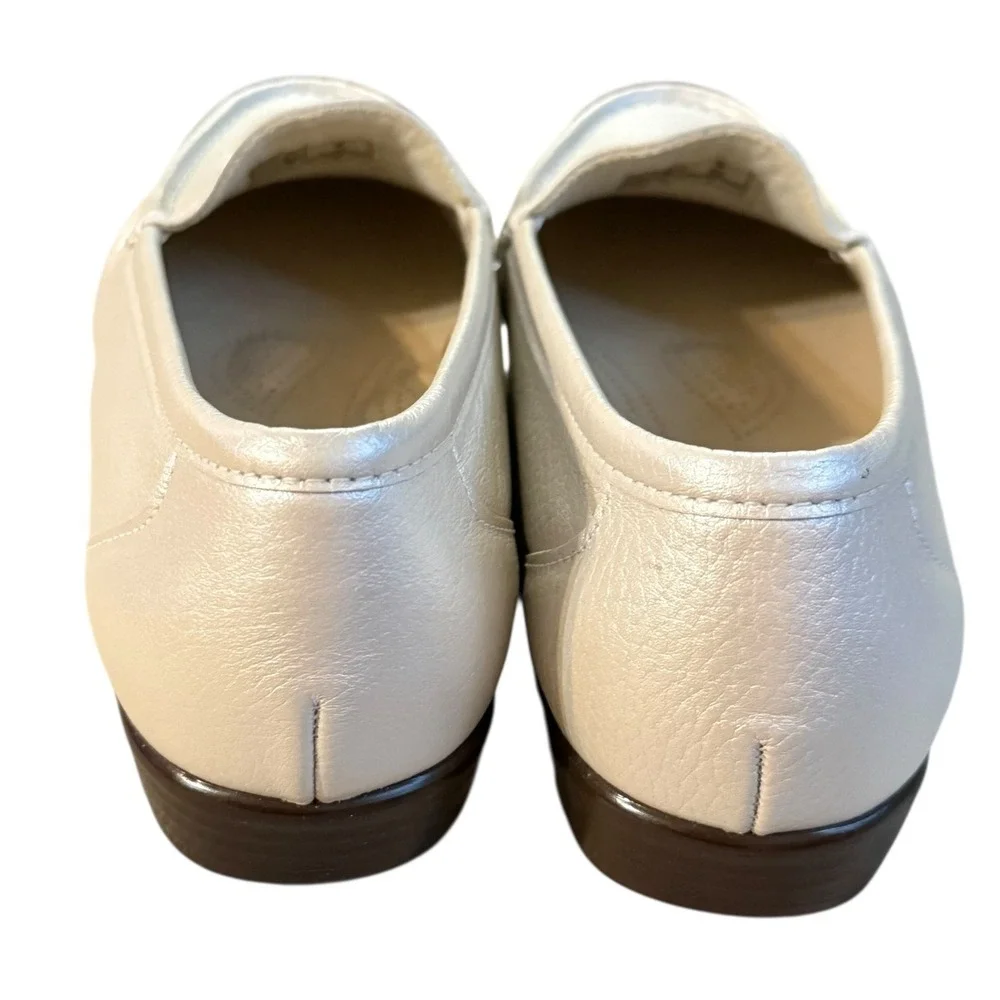 SAS Simplify Moccasin‎ Loafers Silver Cloud Leather Size 9 Wide New without box